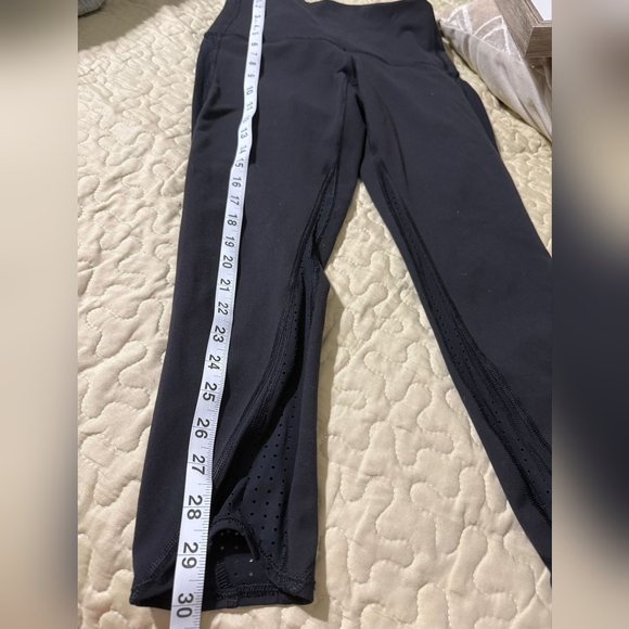 Lululemon Athletica Black Textured Leggings - Picture 2 of 7